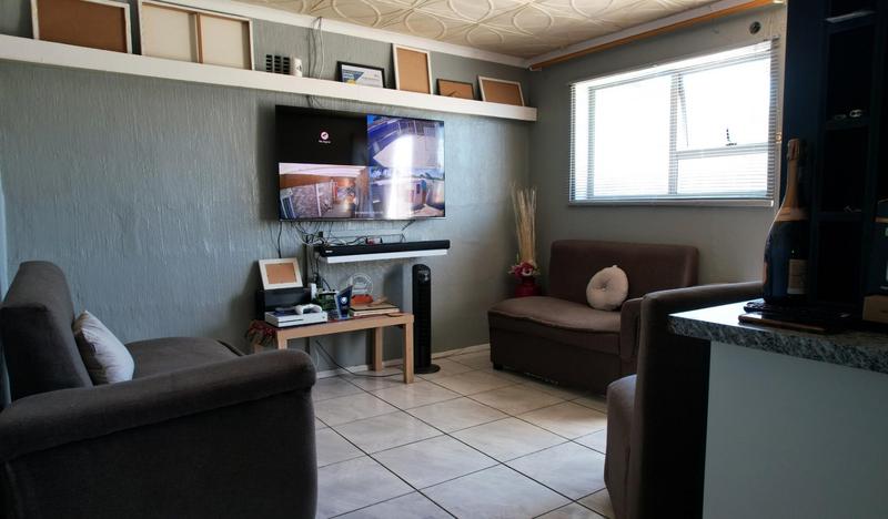 2 Bedroom Property for Sale in Portlands Western Cape